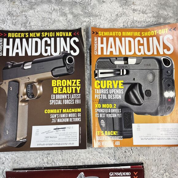 Lot Of 11 Guns & Ammo Handguns Magazine Feb 2014-Nov 2015 - Picture 5 of 7